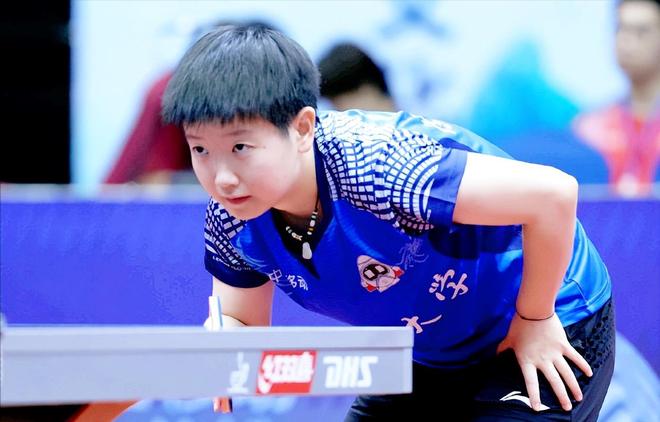 和服饰的展 和服饰的展